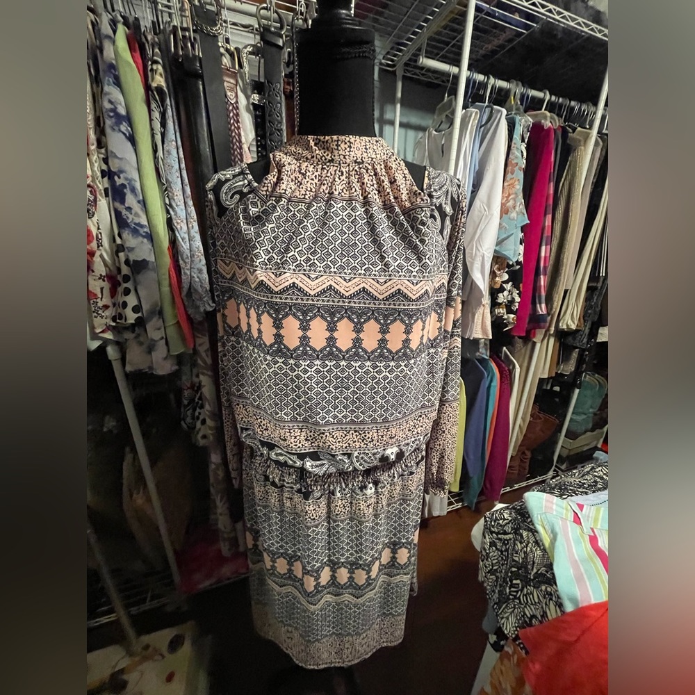 Off the shoulder Dress size L